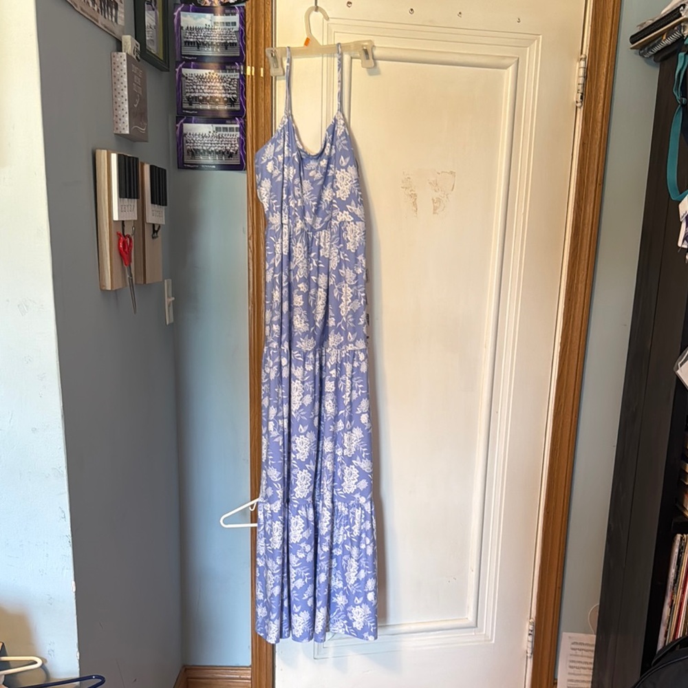 SO Light Blue Floral Maxi Dress